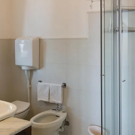 Casa Ginev Room & Apartments Bardolino