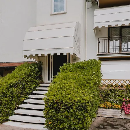 Casa Ginev Room & Apartments Apartment *