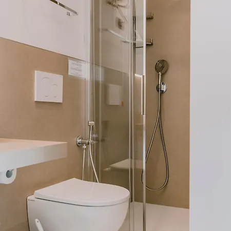 Casa Ginev Room & Apartments * Bardolino